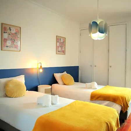 Yellow House Smart Tv And Garage Διαμέρισμα